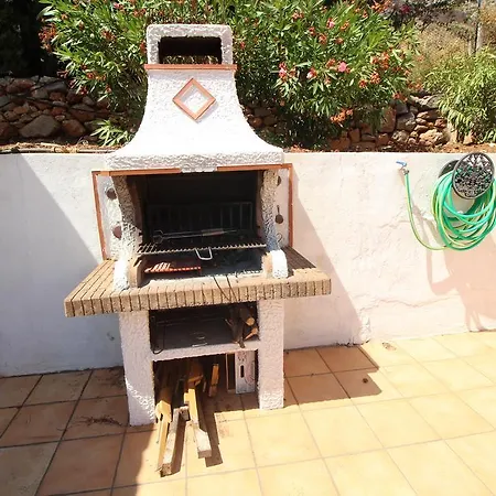 Villa Con Piscina